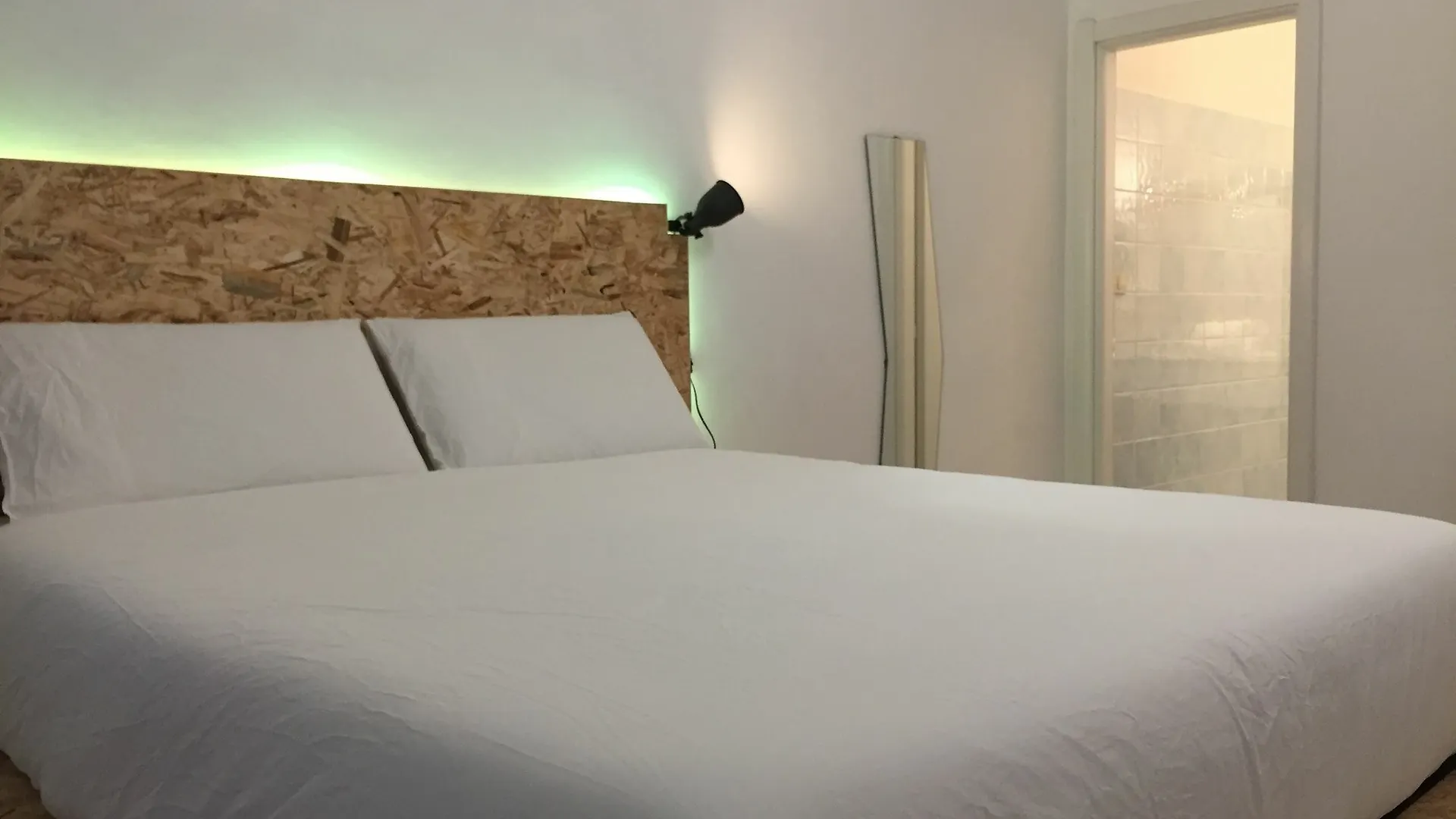 *** Guest house Smoorooms Roma Ostiense Italy